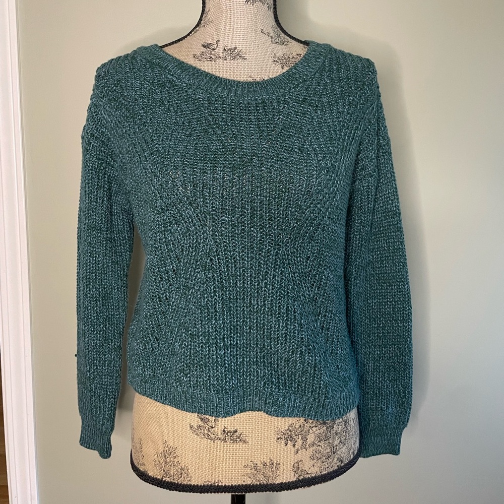 Dec green knit sweater
